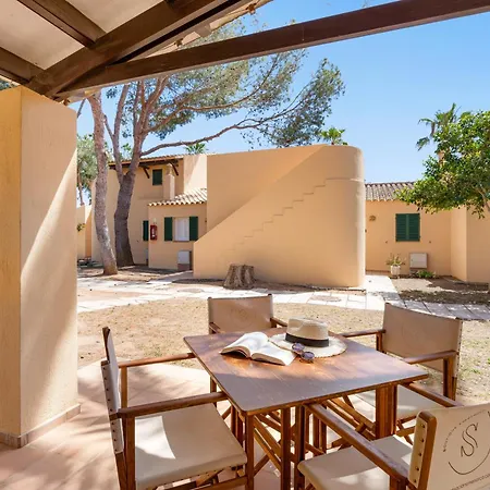 Sensacions Menorca En Complejo Pueblo Menorquin